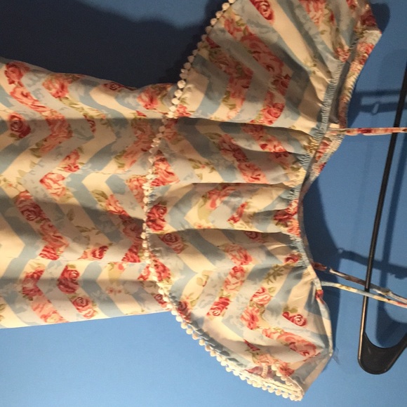 Flower print shirt - Picture 3 of 3